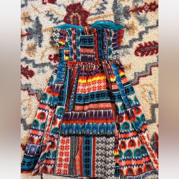 •Colorful Patterned Dress• - Picture 3 of 5